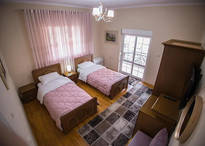 Visi 住宿加早餐酒店 科尔察