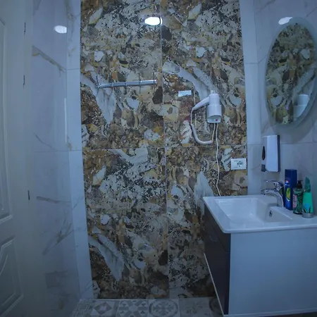 Visi فندق مبيت وإفطار